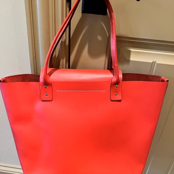 Kate Spade Tote - Picture 3 of 10